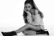 Ariana Grande is Planning a Benefit Show in Manchester